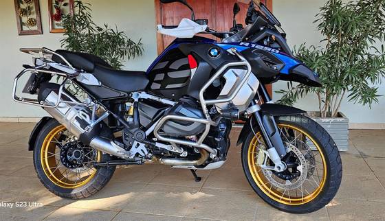 BMW R 1250 GS ADVENTURE PREMIUM BMW R 1250 GS ADVENTURE PREMIUM
